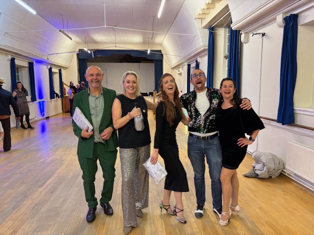 OnSalsa Oxford Students having fun in Summertown